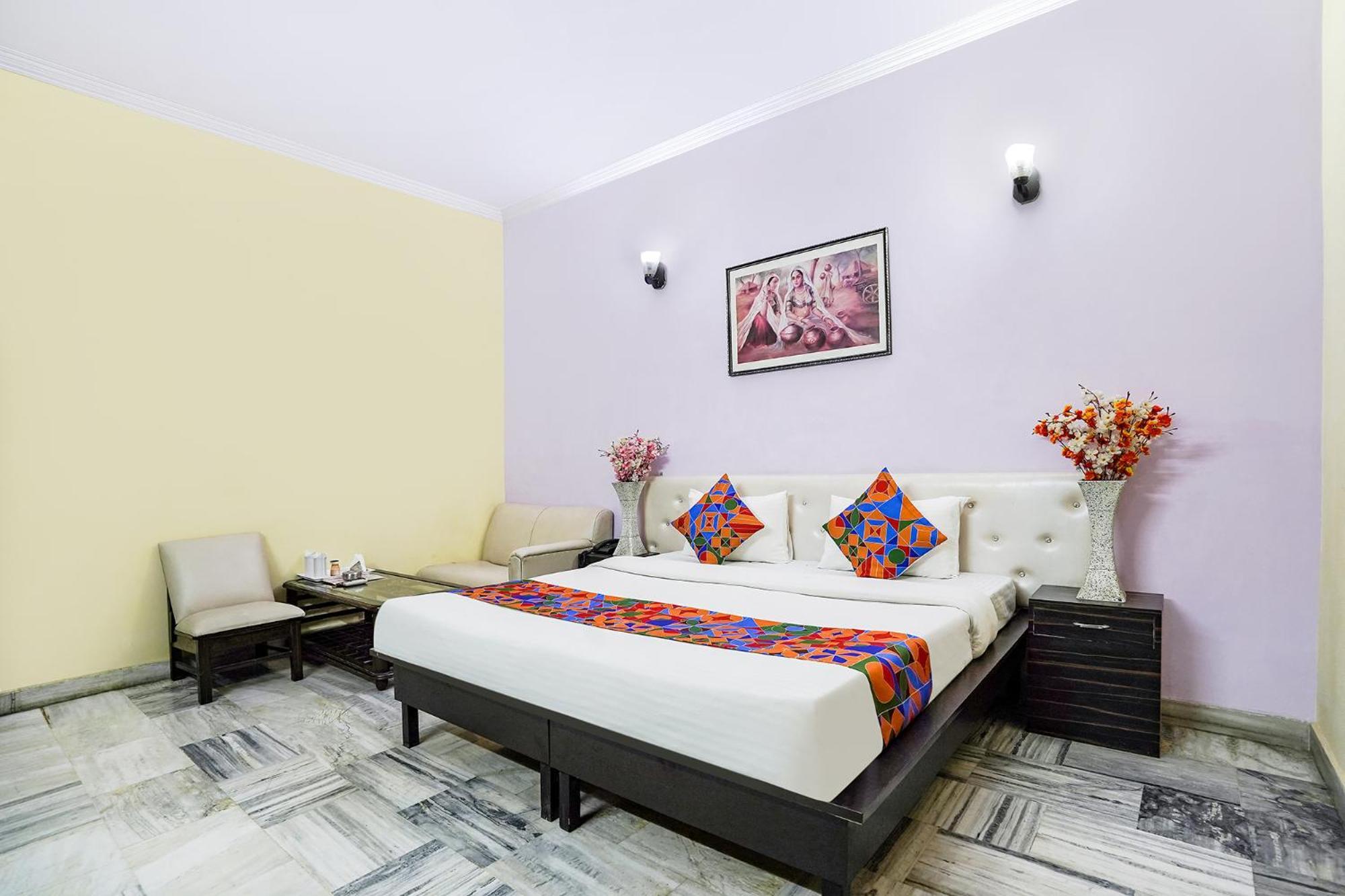 Fabexpress Ivy Inn Sector 35 Нойда Экстерьер фото